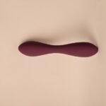 Sleek-G-Spot-Vibrator-Rechargeable-Vibe-Delivering-Pinpointed-Gspot-Pleasure